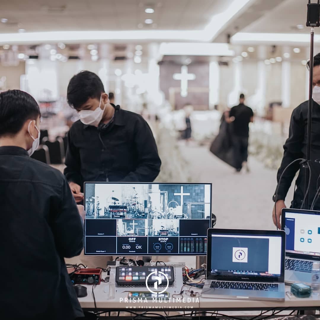 Keuntungan Menggunakan Undangan Digital untuk Wedding Online