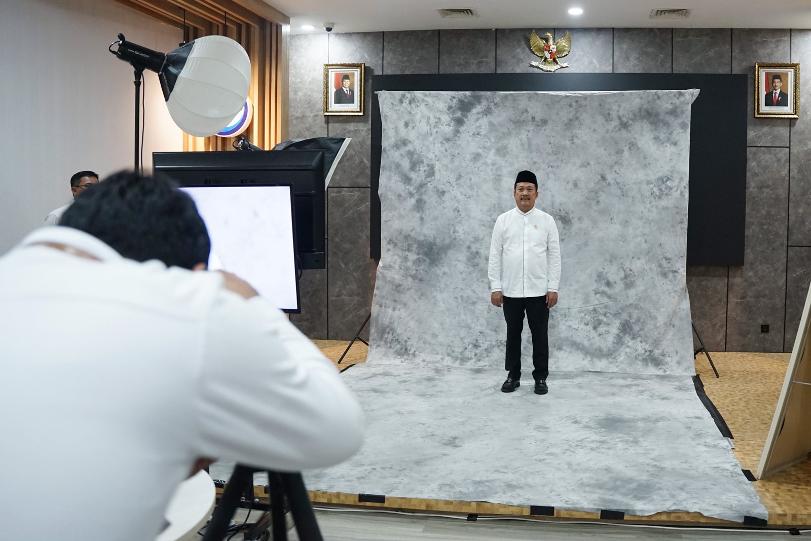 gambar section 1