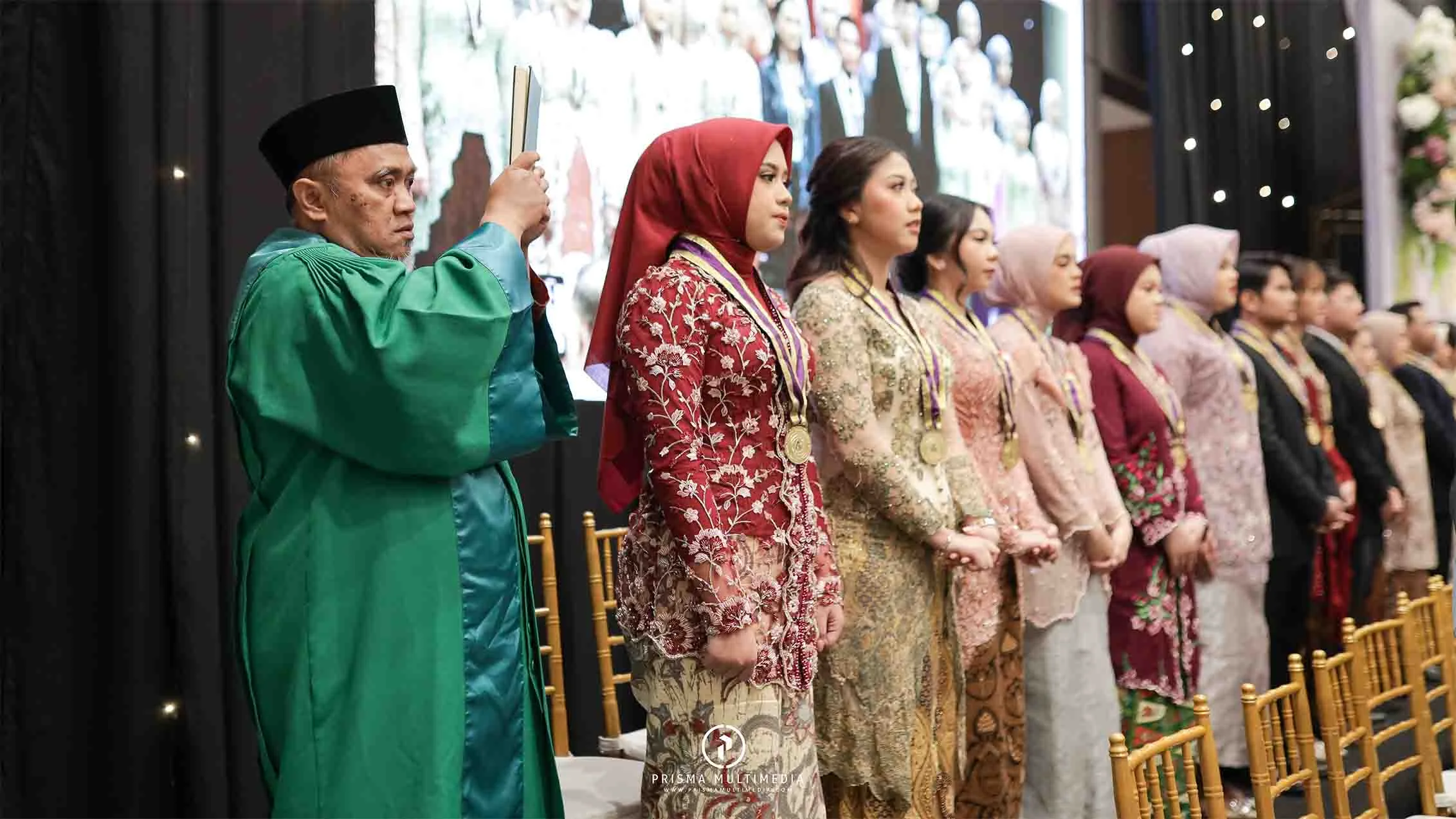 Sumpah Dokter Gigi FKG Universitas Prof. Dr. Moestopo